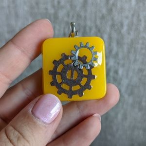 🌈BOGO🌈 Resin Keychain - Yellow Gears